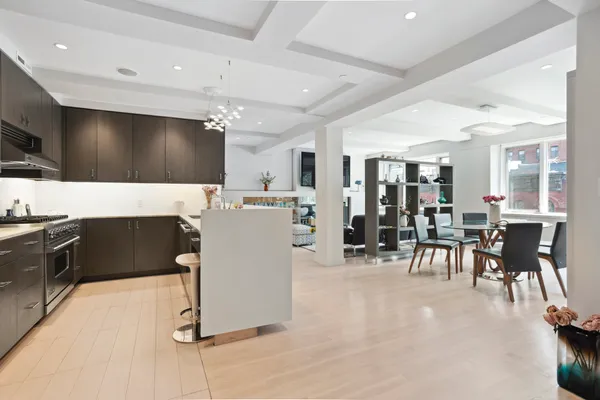 $9,500 | 435 East 76th Street, Unit 6A | Lenox Hill