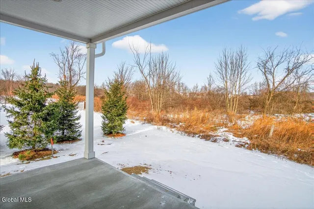 $498,000 | 3 Elena Court, Halfmoon, NY 12065