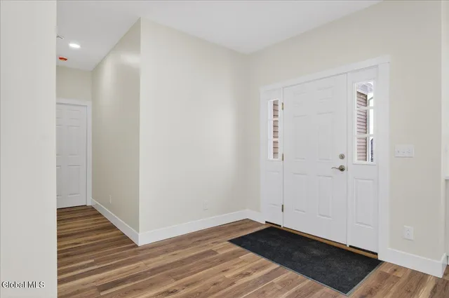 $498,000 | 3 Elena Court, Halfmoon, NY 12065