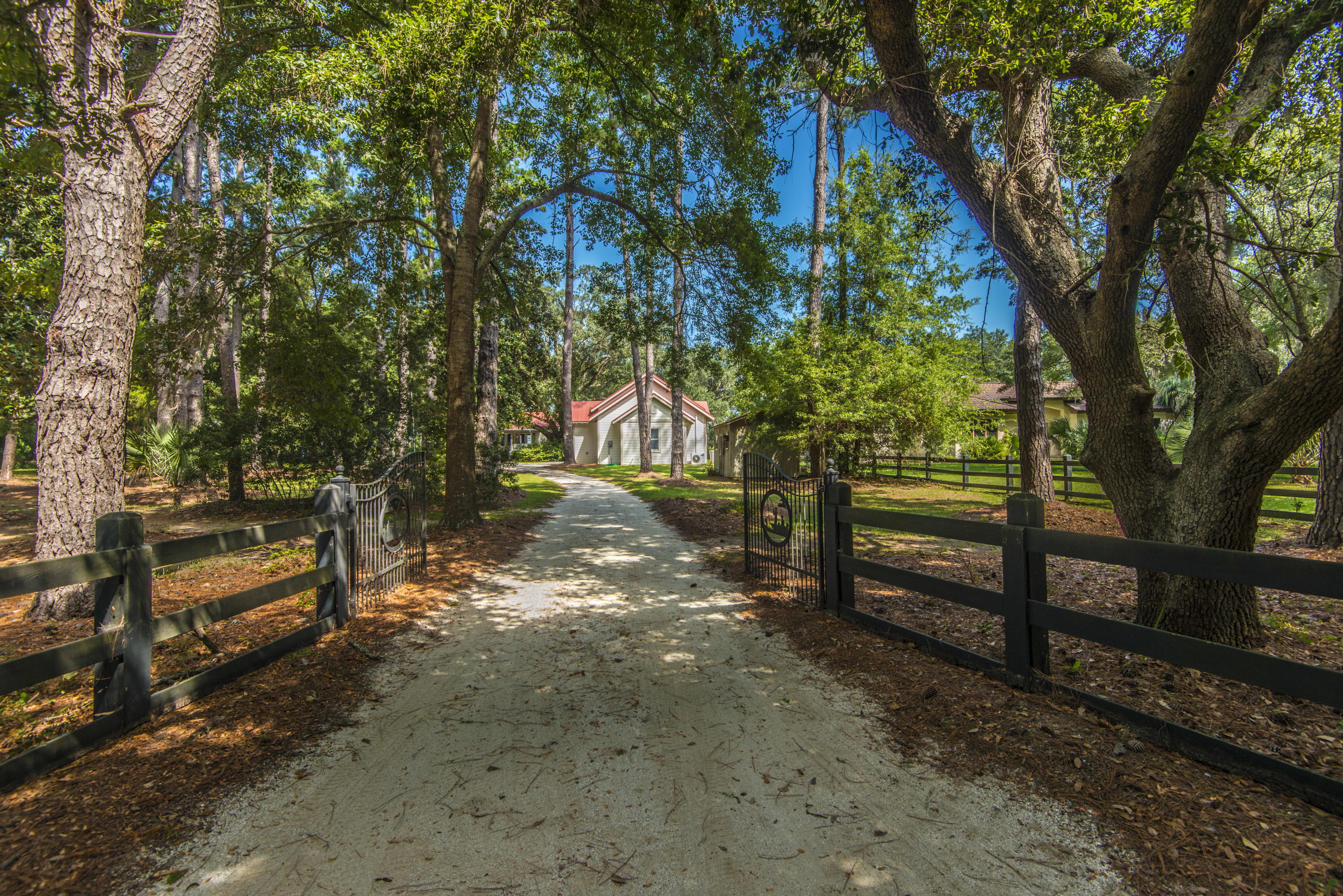 8686 Peters Point Road Edisto Island, SC 29438 - Photo 19 of 65 8686 Peters Pt rof (3)
