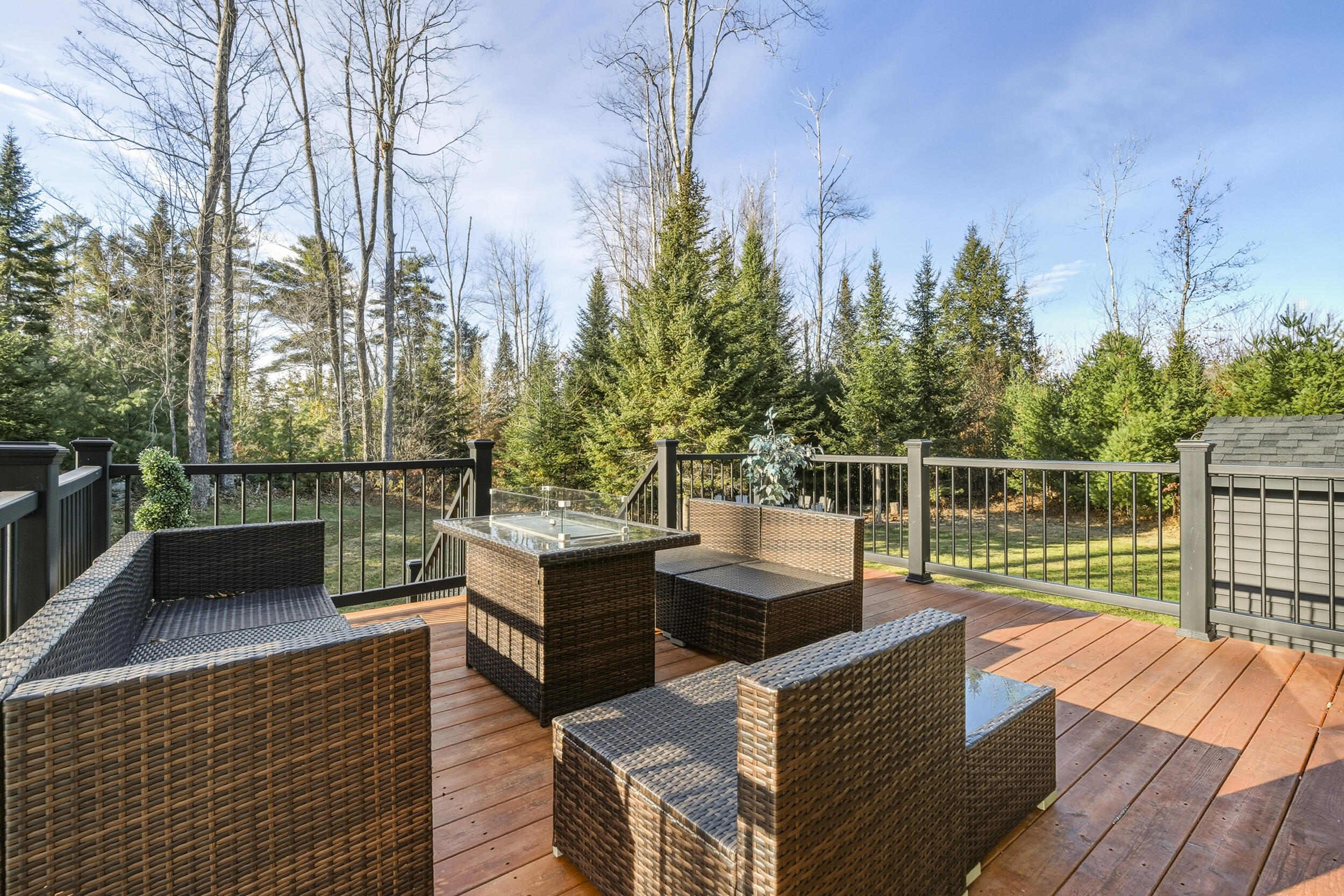 16 Cliff Drive Windham, ME 04062 - Photo 38 of 49 60_16cliff-2