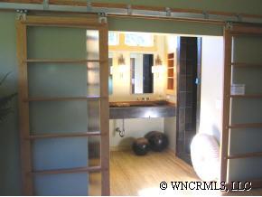 86 Saint Dunstans Road Asheville, NC 28803 - Photo 11 of 12 Gallery Image 11