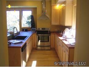 86 Saint Dunstans Road Asheville, NC 28803 - Photo 6 of 12 Gallery Image 6