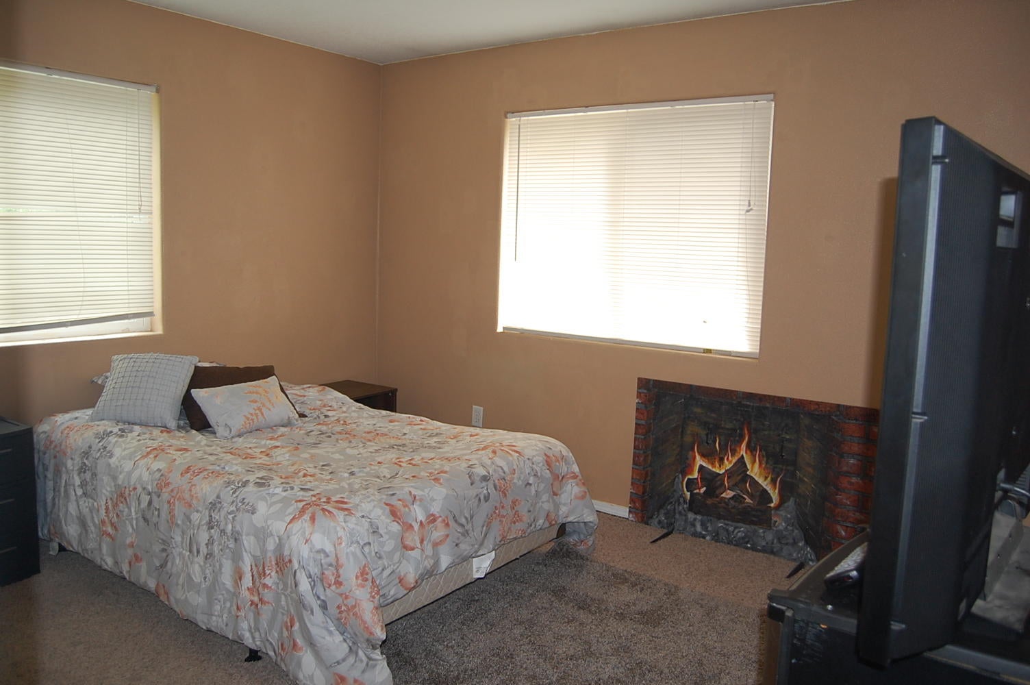 2088 Robinson Road Grants Pass, OR 97527 - Photo 20 of 24 Bedroom 4