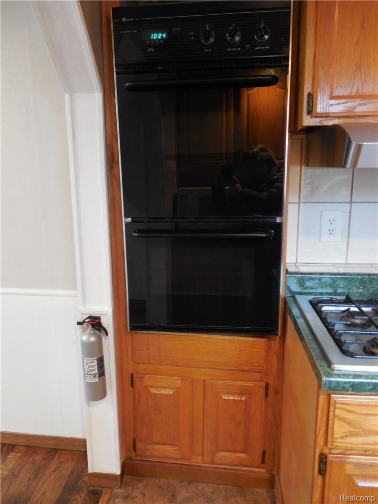 6929 Inkster Road Garden City, MI 48135 - Photo 15 of 65 Built In Double Oven
