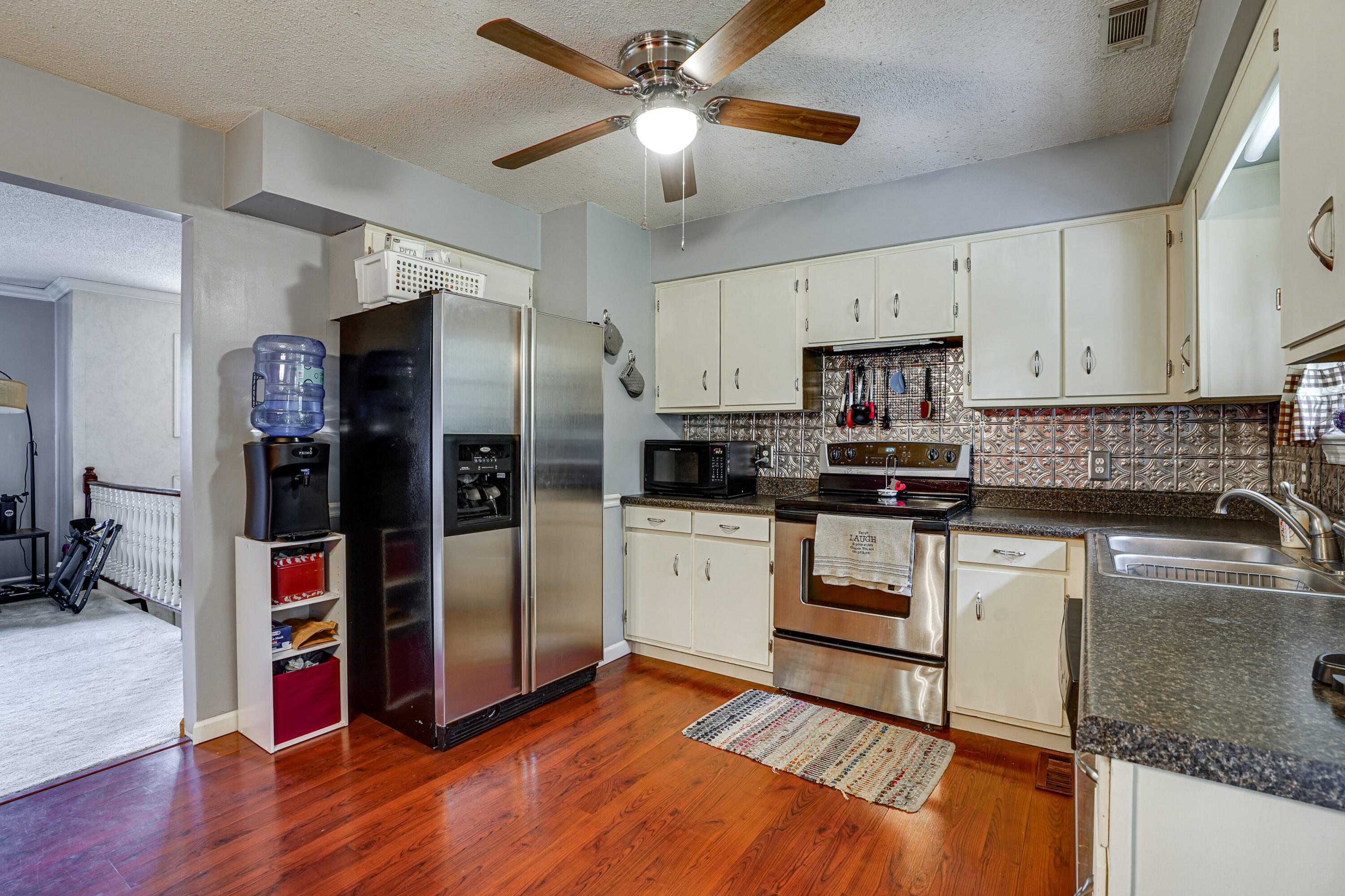 423 Northmont Road Hixson, TN 37343 - Photo 2 of 37 08-423 Northmont Rd-8