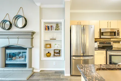 $335,000 | 11203 Ranch Road 2222, Unit 901, Austin, TX 78732