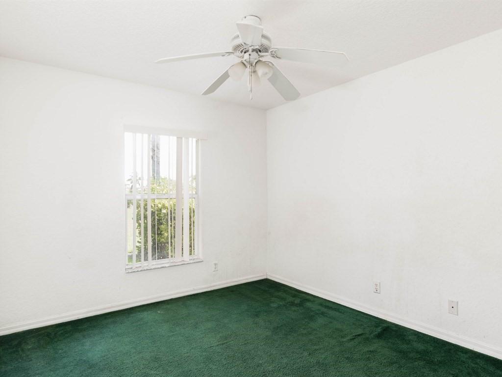 2093 East Ridge Circle East Boynton Beach, FL 33435 - Photo 19 of 25 020_Bedroom Three