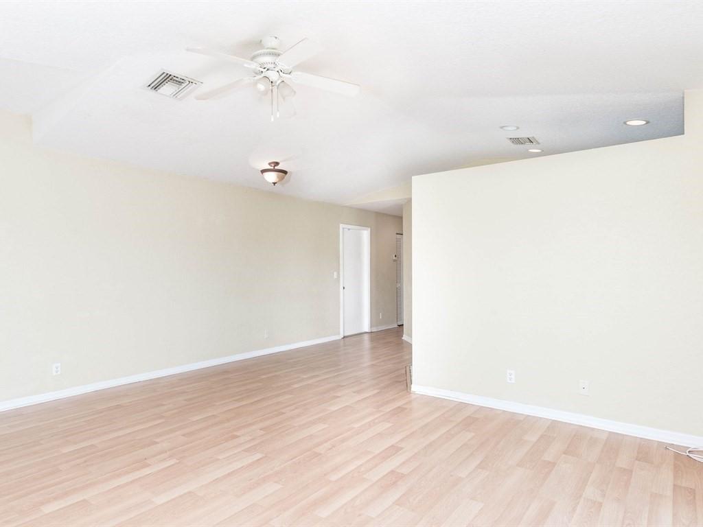 2093 East Ridge Circle East Boynton Beach, FL 33435 - Photo 6 of 25 006_Full View