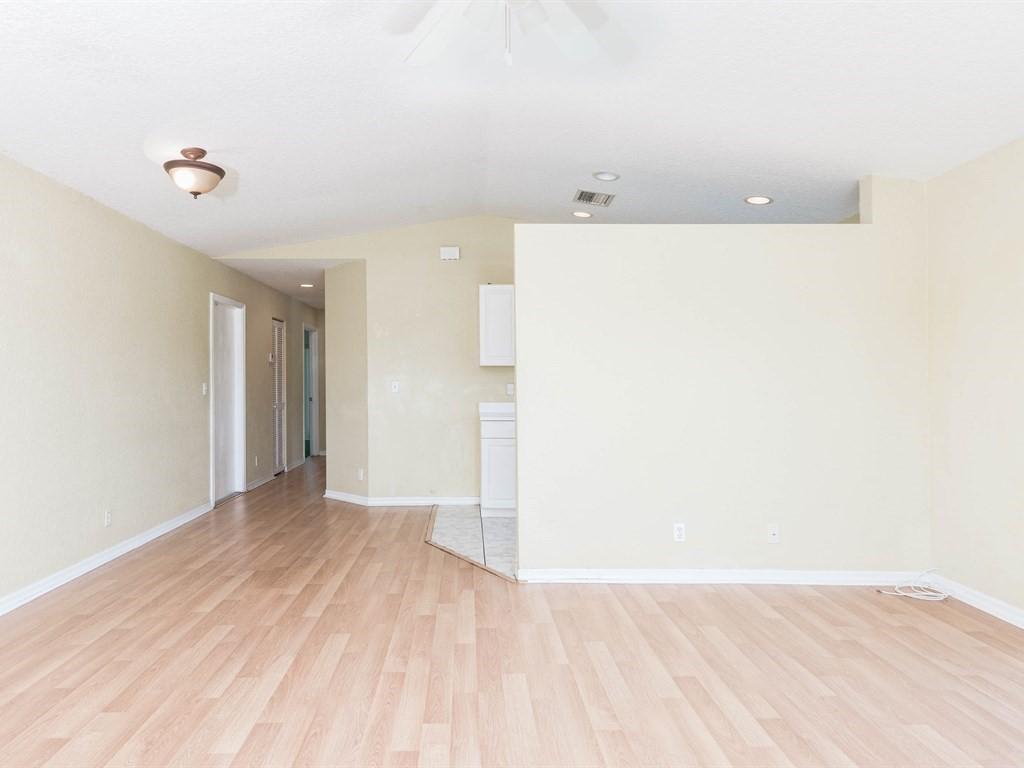 2093 East Ridge Circle East Boynton Beach, FL 33435 - Photo 8 of 25 008_Open Concept