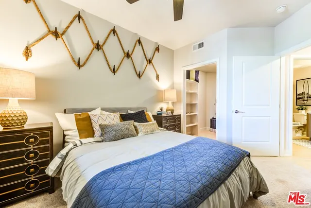 $3,364 | 7290 Edinger Avenue, Unit 3080, Huntington Beach, CA 92647