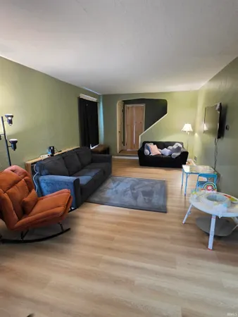 $235,000 | 254 Center Street, Auburn, IN 46706