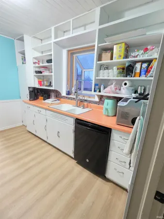 $235,000 | 254 Center Street, Auburn, IN 46706