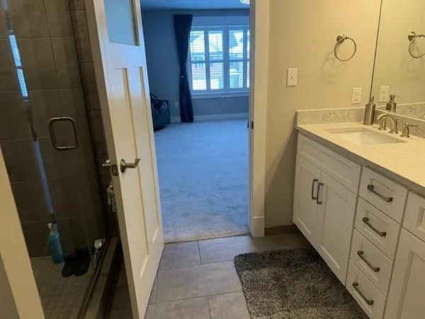 $355,000 | 211 Settler's Court, Venetia, PA 15367