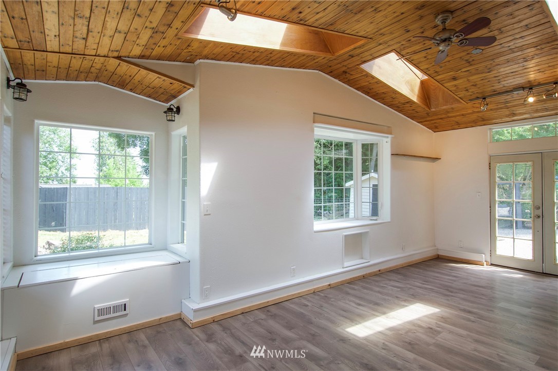 1270 Gasman Road Port Angeles, WA 98362 - Photo 15 of 40 Gallery Image 15