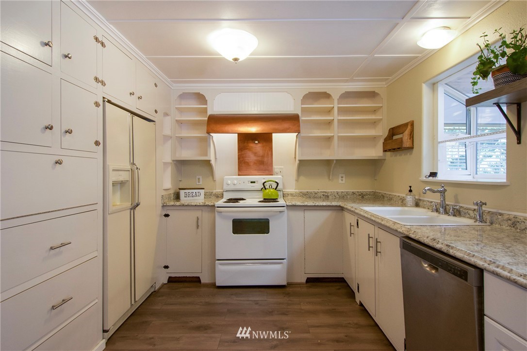 1270 Gasman Road Port Angeles, WA 98362 - Photo 10 of 40 Gallery Image 10