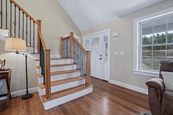 $950,000 | 30 Dow Road, Mont Vernon, NH 03057