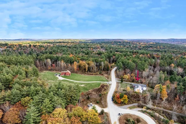 $950,000 | 30 Dow Road, Mont Vernon, NH 03057