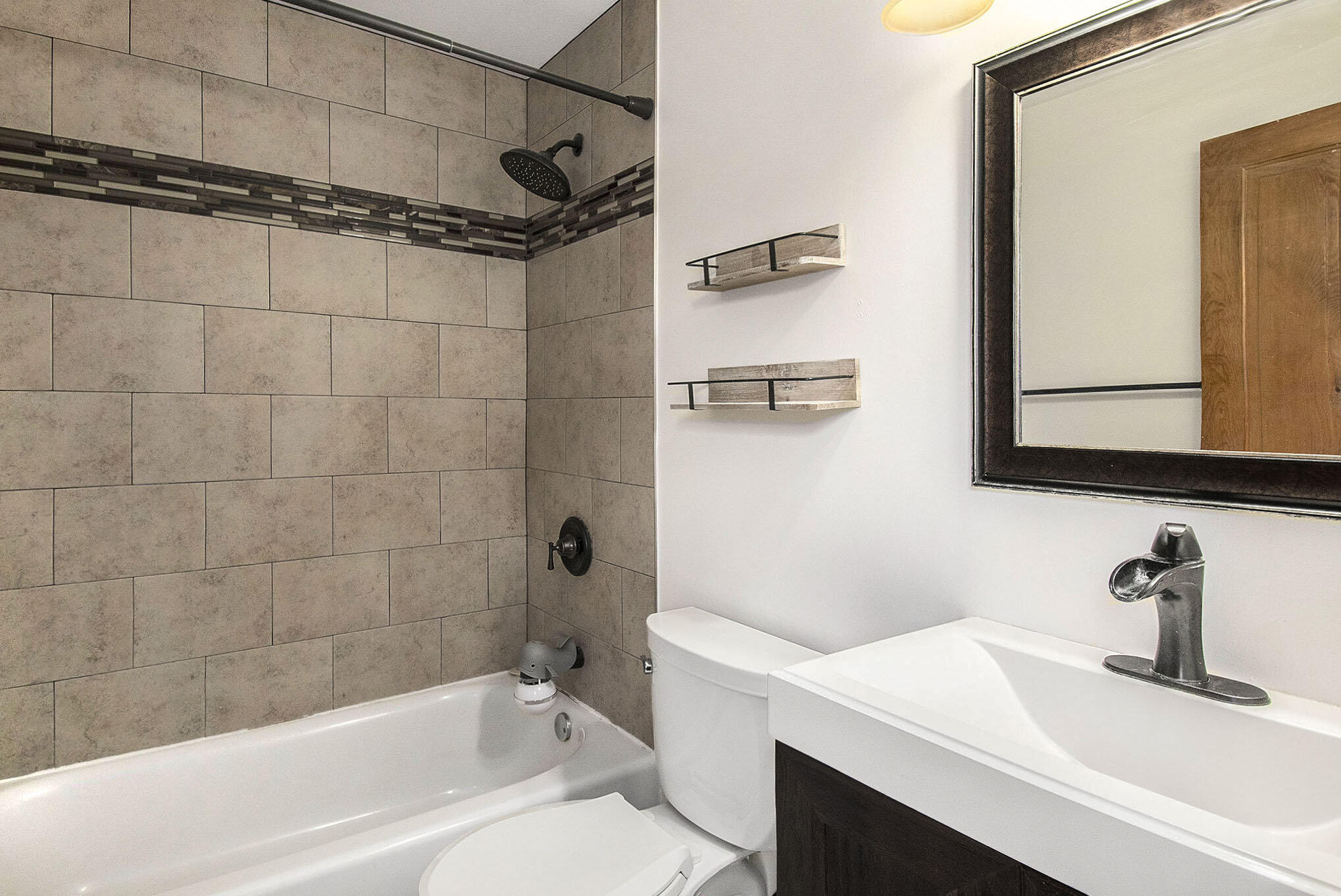 3986 Haynes Road Stockbridge, MI 49285 - Photo 19 of 35 Upstairs Bath