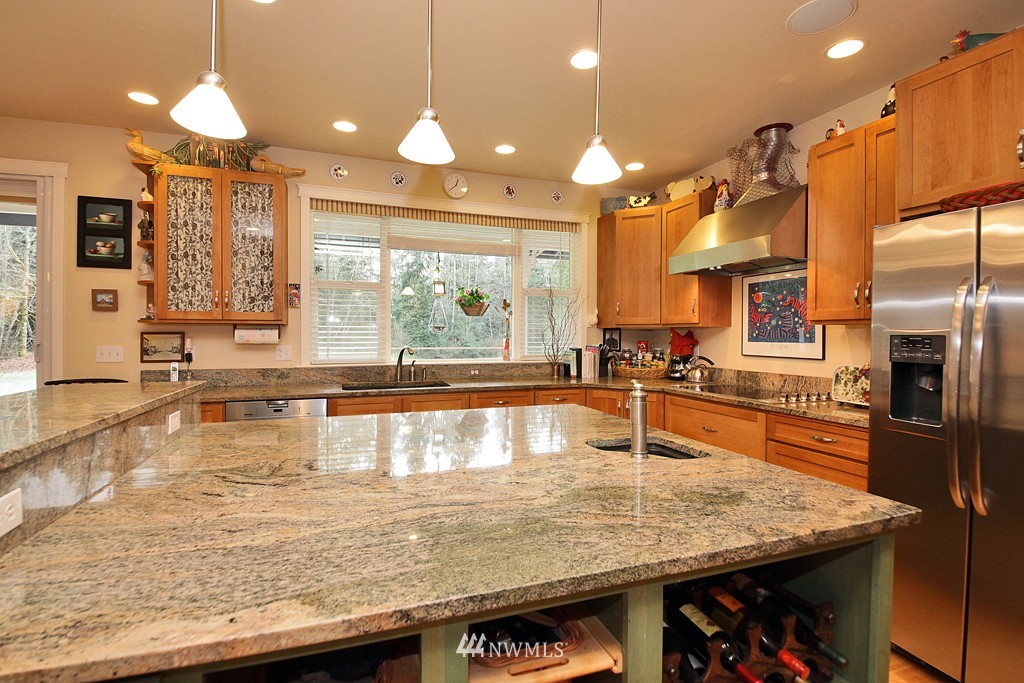 4100 Glendale Road Clinton, WA 98236 - Photo 13 of 25 Gallery Image 13