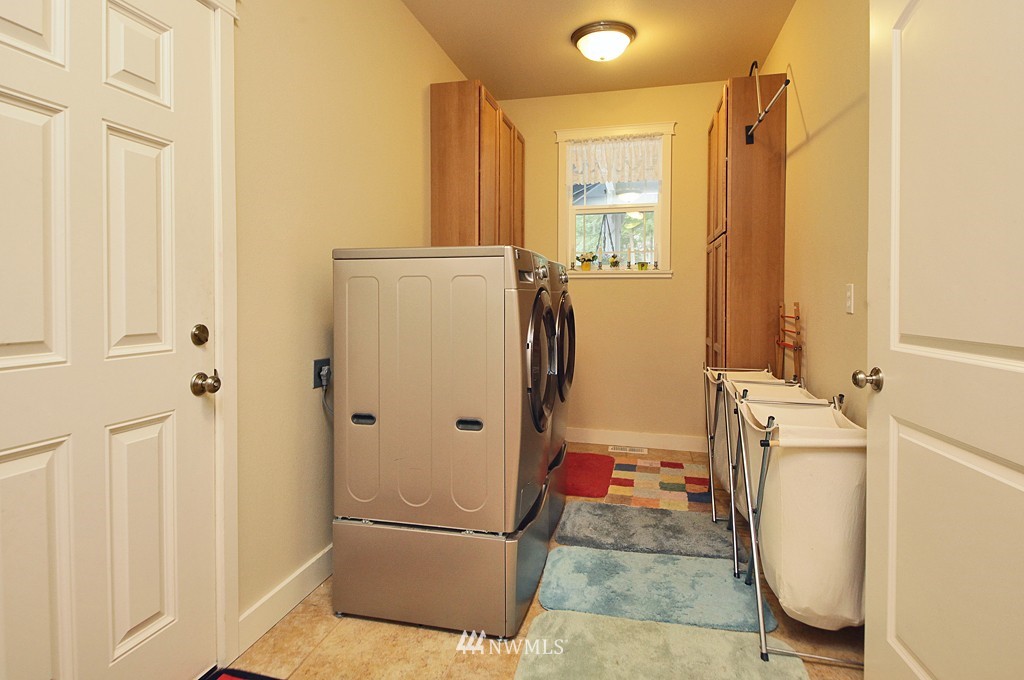 4100 Glendale Road Clinton, WA 98236 - Photo 22 of 25 Gallery Image 22