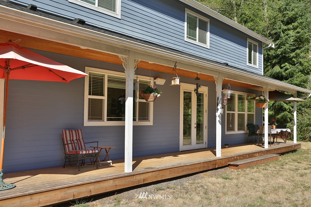 4100 Glendale Road Clinton, WA 98236 - Photo 5 of 25 Gallery Image 5