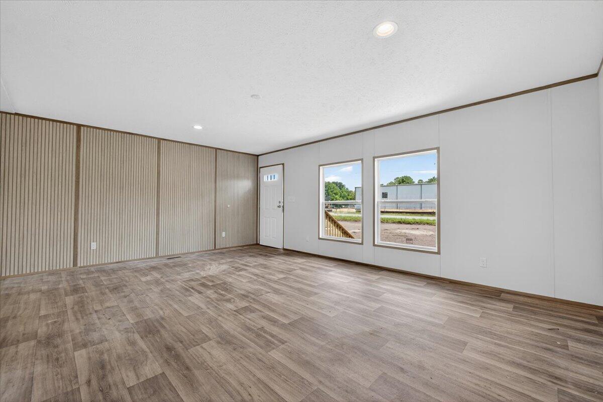1185 Forty-One Road St. Stephen, SC 29479 - Photo 5 of 54 08-Square One Team - DSC05010