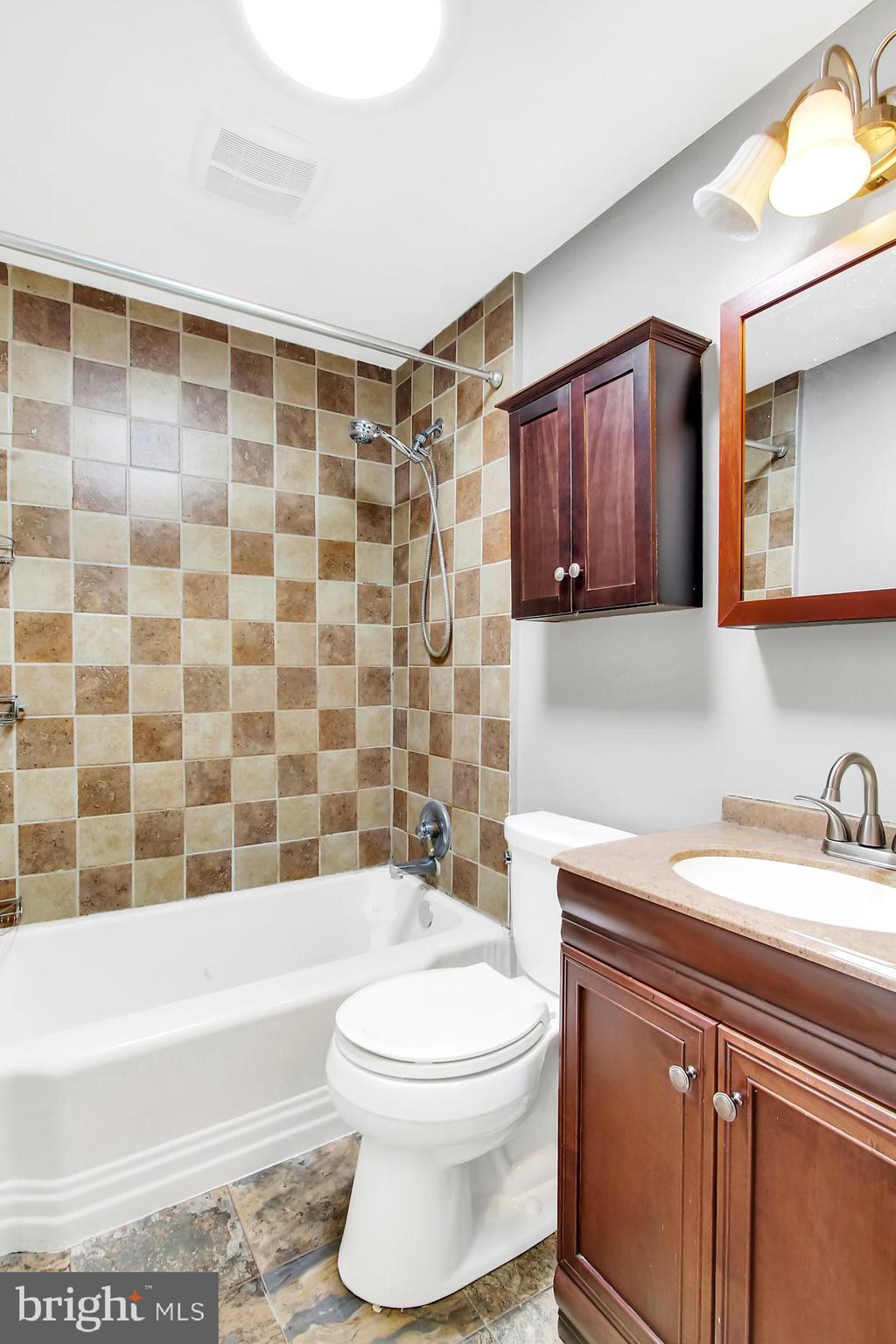 119 2nd Street Reading, PA 19607 - Photo 16 of 27