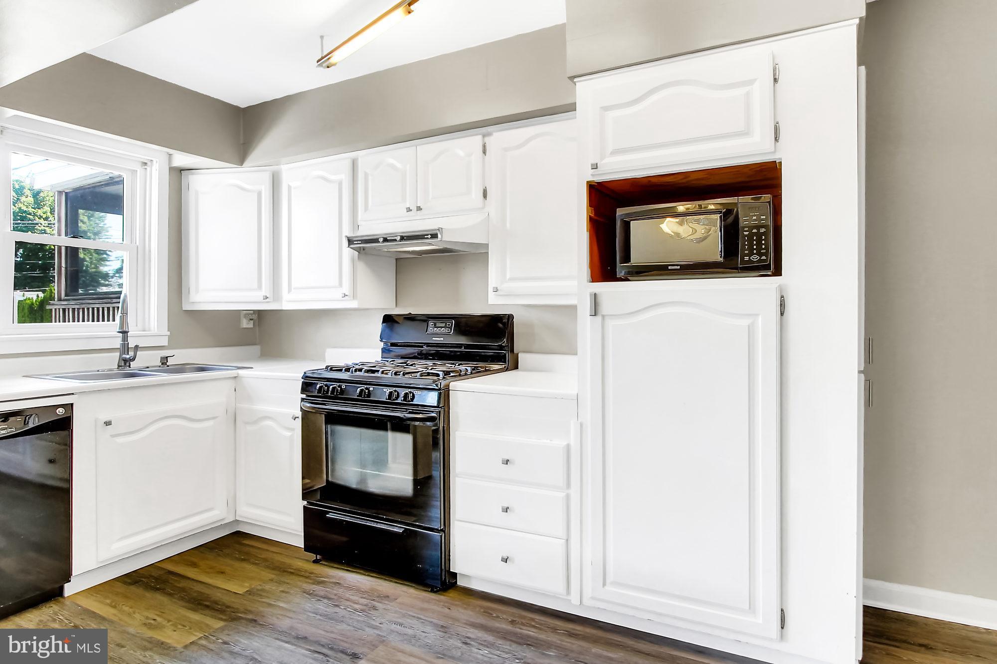 119 2nd Street Reading, PA 19607 - Photo 10 of 27