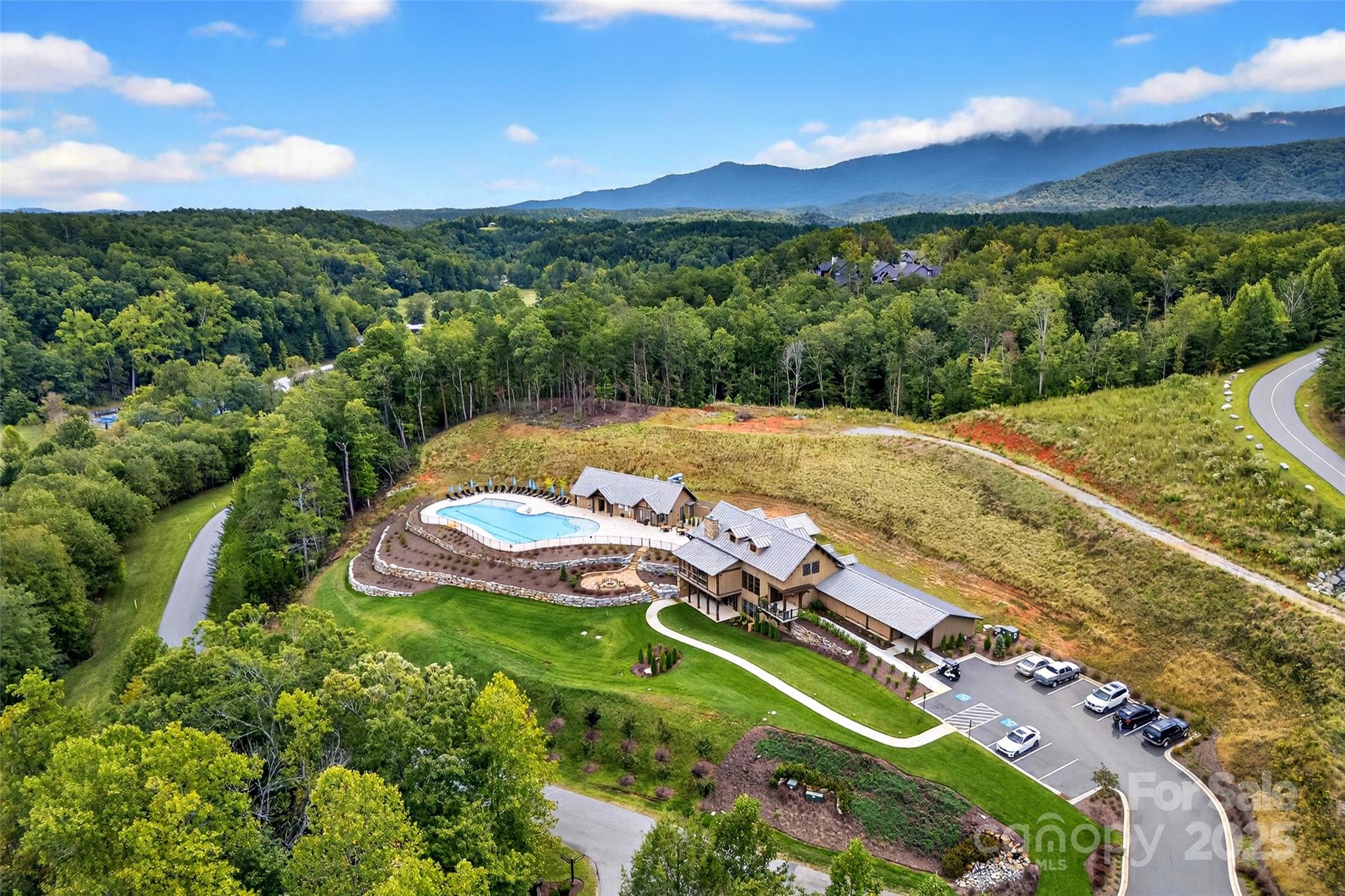 305 Clubhouse, Unit B102 Mill Spring, NC 28756 - Photo 37 of 48