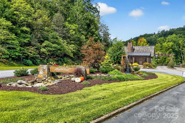 $785,000 | 305 Clubhouse, Unit B102, Mill Spring, NC 28756