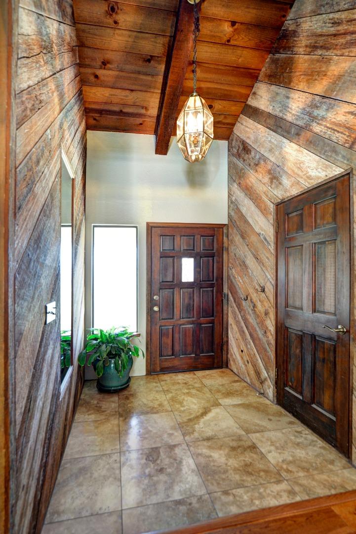 17545 Cross Road Salinas, CA 93907 - Photo 11 of 30 Gallery Image 11