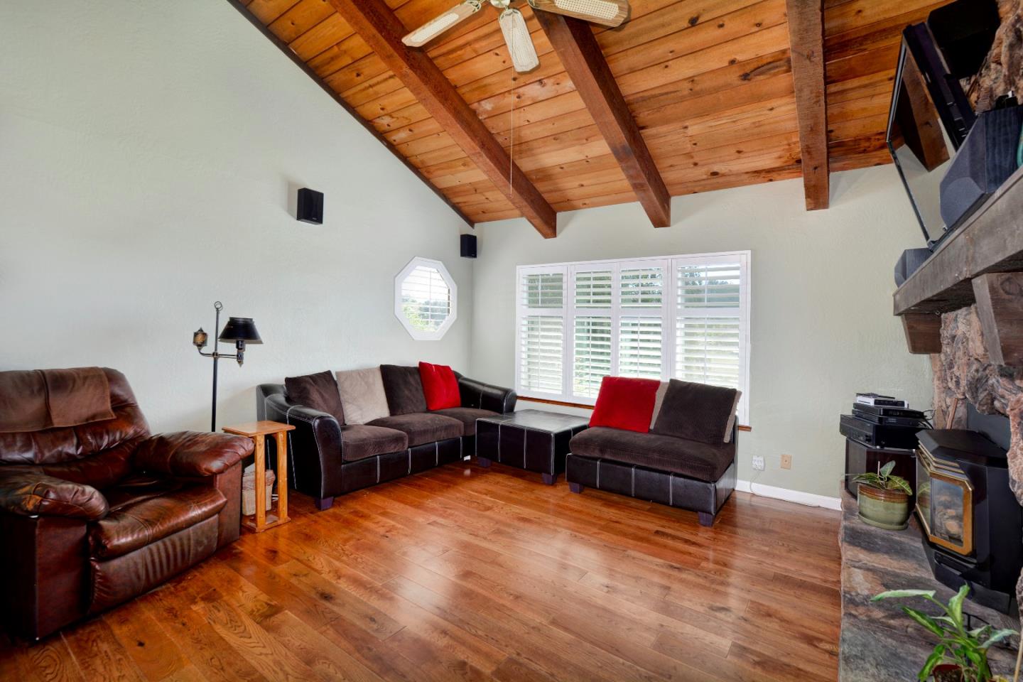 17545 Cross Road Salinas, CA 93907 - Photo 12 of 30 Gallery Image 12