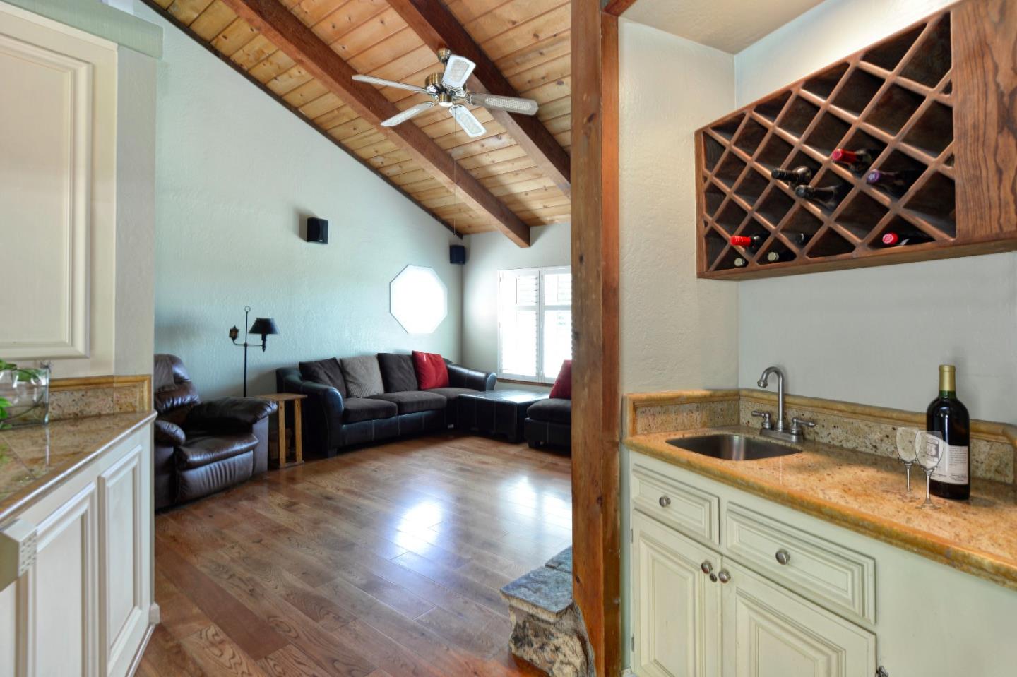 17545 Cross Road Salinas, CA 93907 - Photo 13 of 30 Gallery Image 13