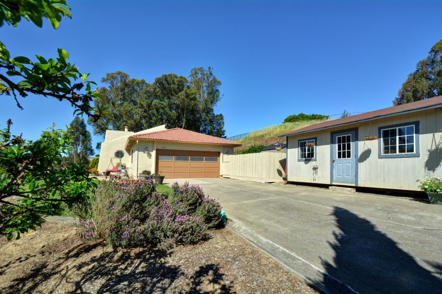 17545 Cross Road Salinas, CA 93907 - Photo 26 of 30 Gallery Image 26