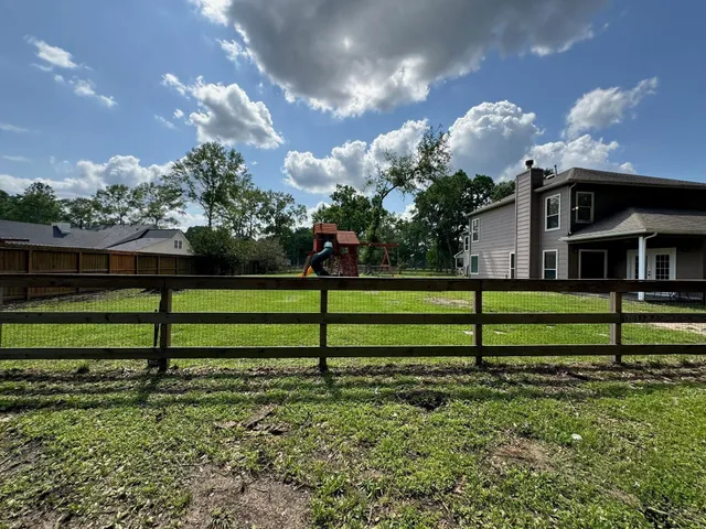 $525,000 | 29015 Commons Oaks Drive, Huffman, TX 77336