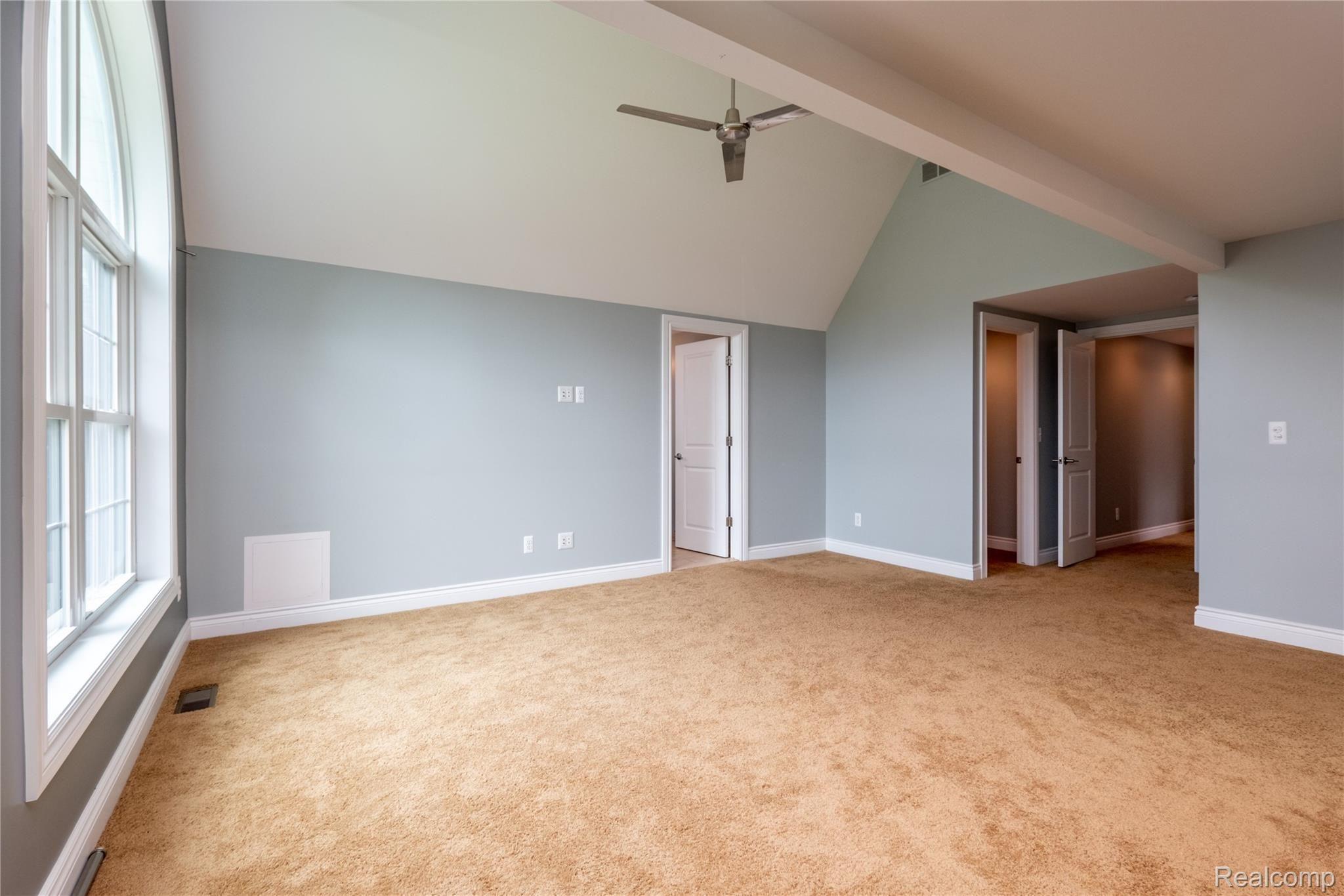 6 Hanover Road Pleasant Ridge, MI 48069 - Photo 14 of 36 Master suite