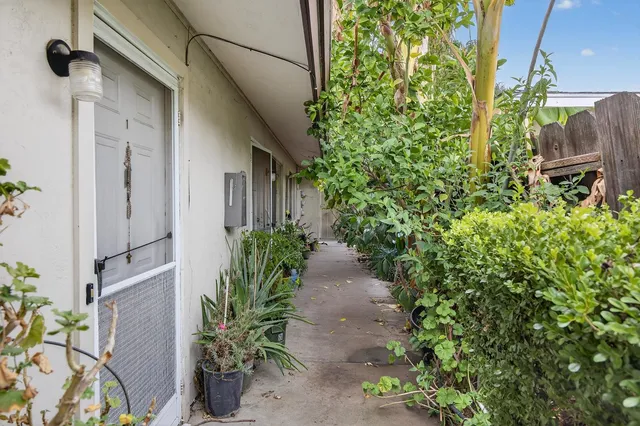 $599,000 | 834 South Washington Street, Lodi, CA 95240