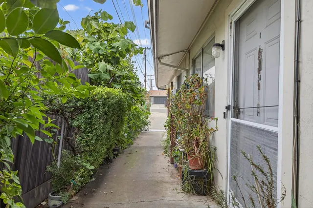 $599,000 | 834 South Washington Street, Lodi, CA 95240