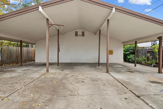 $599,000 | 834 South Washington Street, Lodi, CA 95240