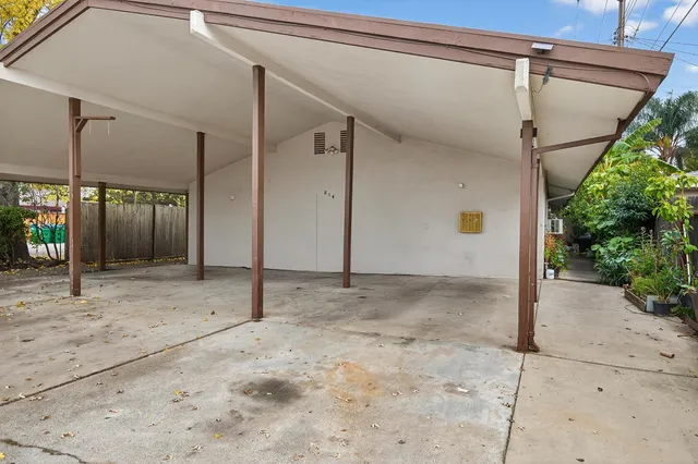 $599,000 | 834 South Washington Street, Lodi, CA 95240