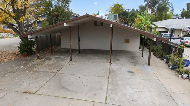 $599,000 | 834 South Washington Street, Lodi, CA 95240