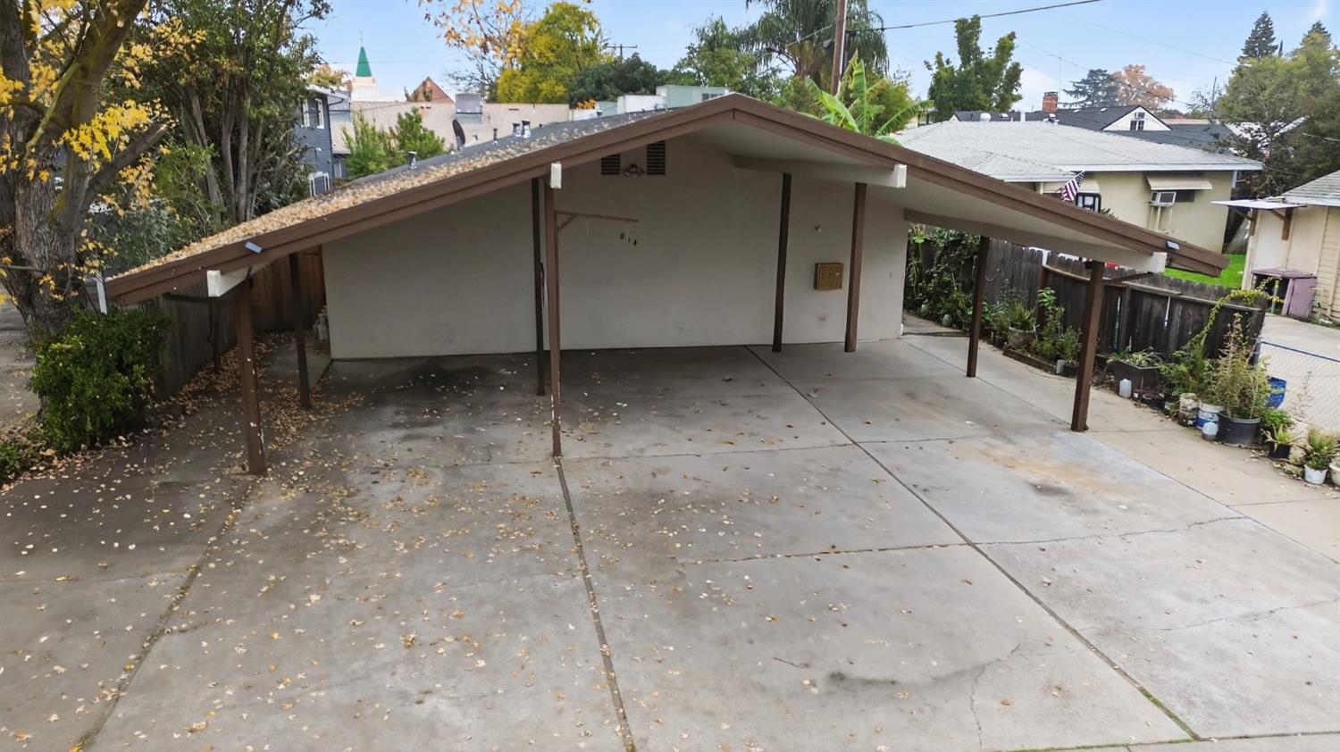 834 South Washington Street Lodi, CA 95240 - Photo 38 of 42 a terrace view