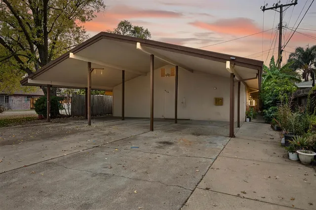 $599,000 | 834 South Washington Street, Lodi, CA 95240