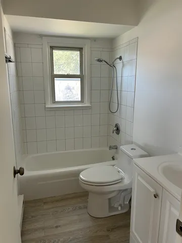 $349,000 | 294 Oak Avenue, Wood Dale, IL 60191