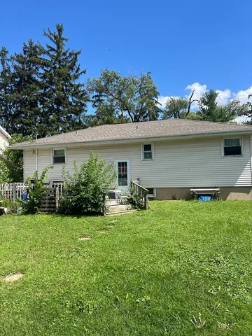 $349,000 | 294 Oak Avenue, Wood Dale, IL 60191