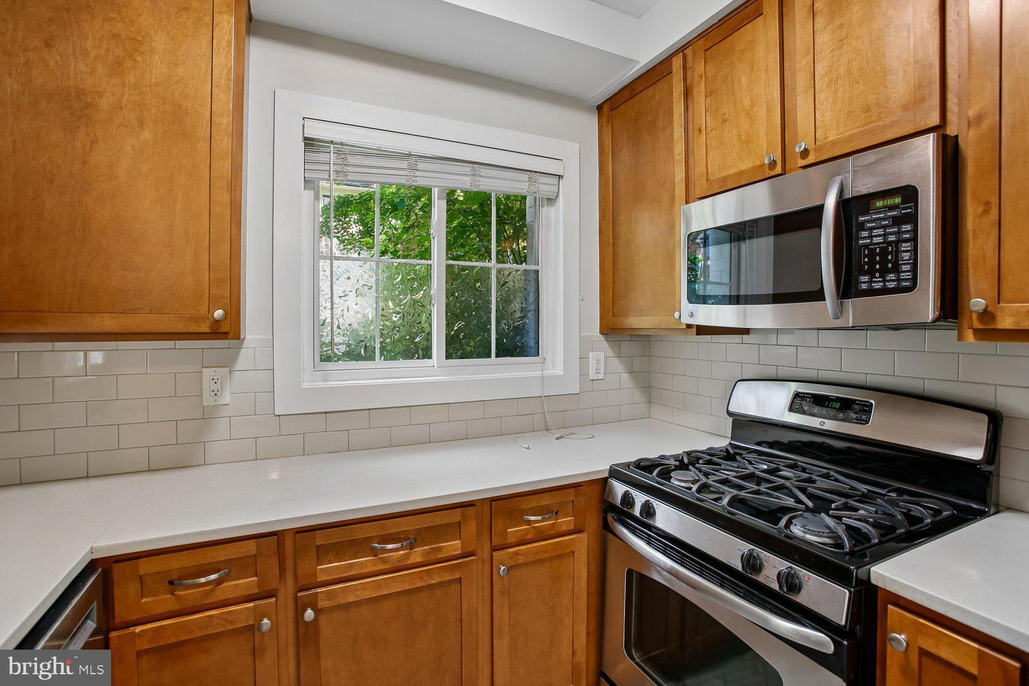 1730 Preston Road Alexandria, VA 22302 - Photo 8 of 64 Kitchen
