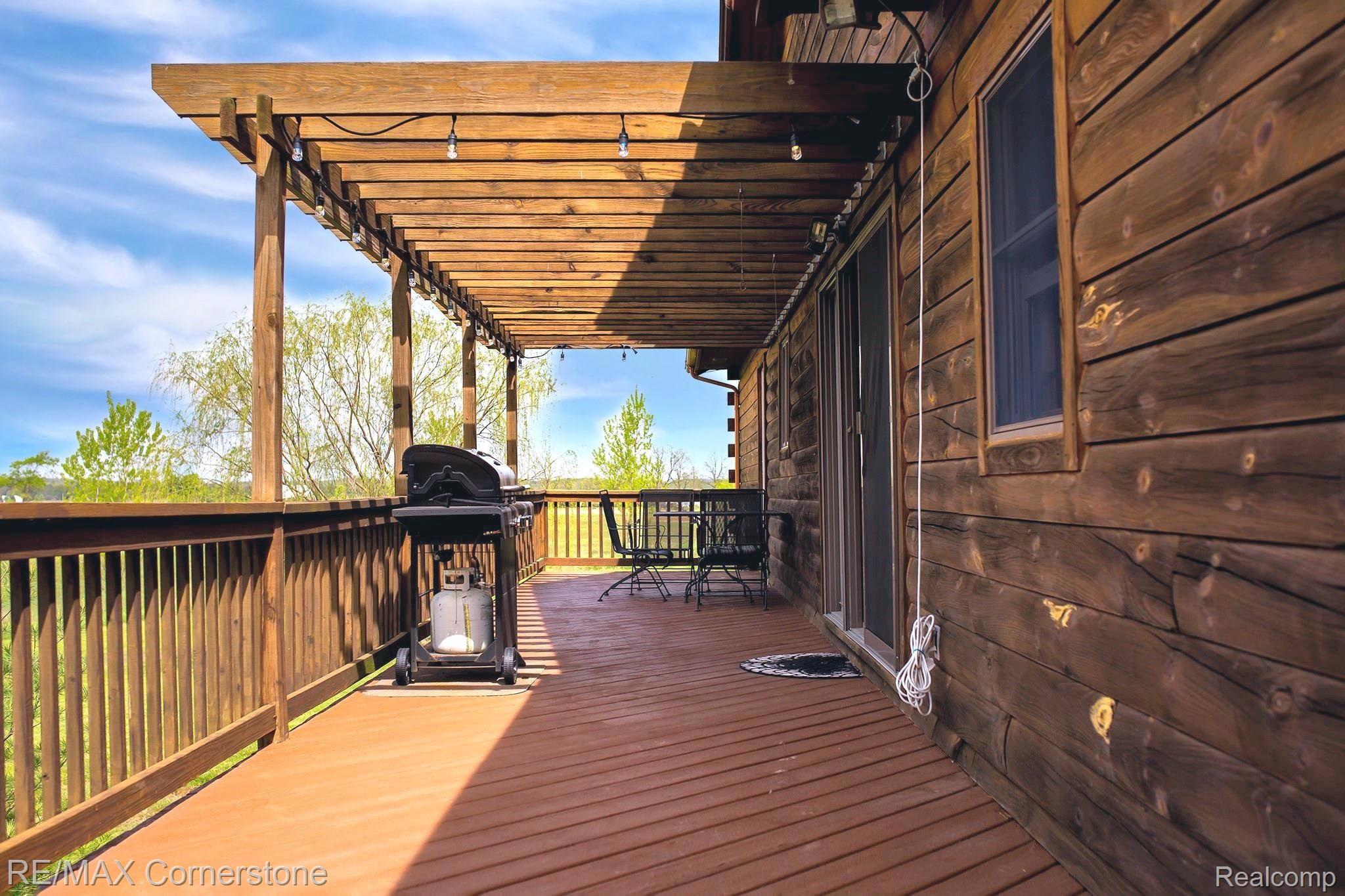 11737 Hoelzer Road Clinton, MI 49236 - Photo 13 of 19 back.JPG