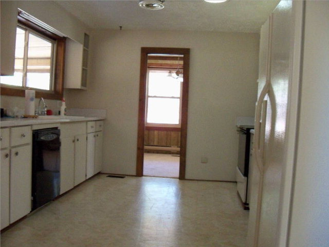 137 Gold Finch Lane Ridge Spring, SC 29129 - Photo 12 of 21
