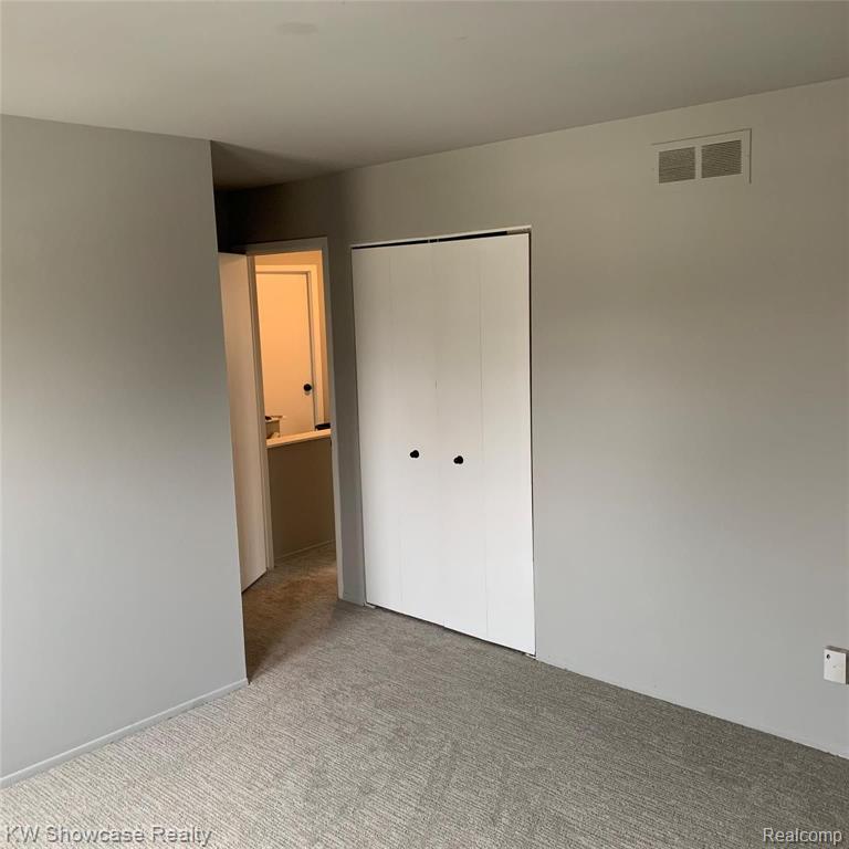 41906 Ridge Road East Novi, MI 48375 - Photo 12 of 16